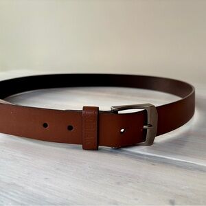 Men’s Brown Leather Kodiak Belt with Brass Buckle. Size: 44